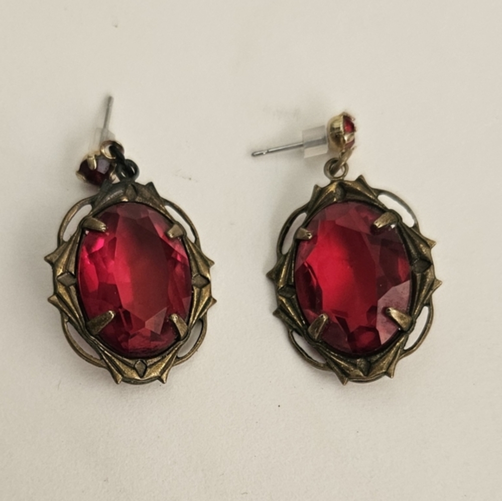 Faceted Red Gemstone Earrings With Goldtome Borders